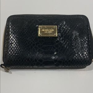 Micheal Kors wallet
